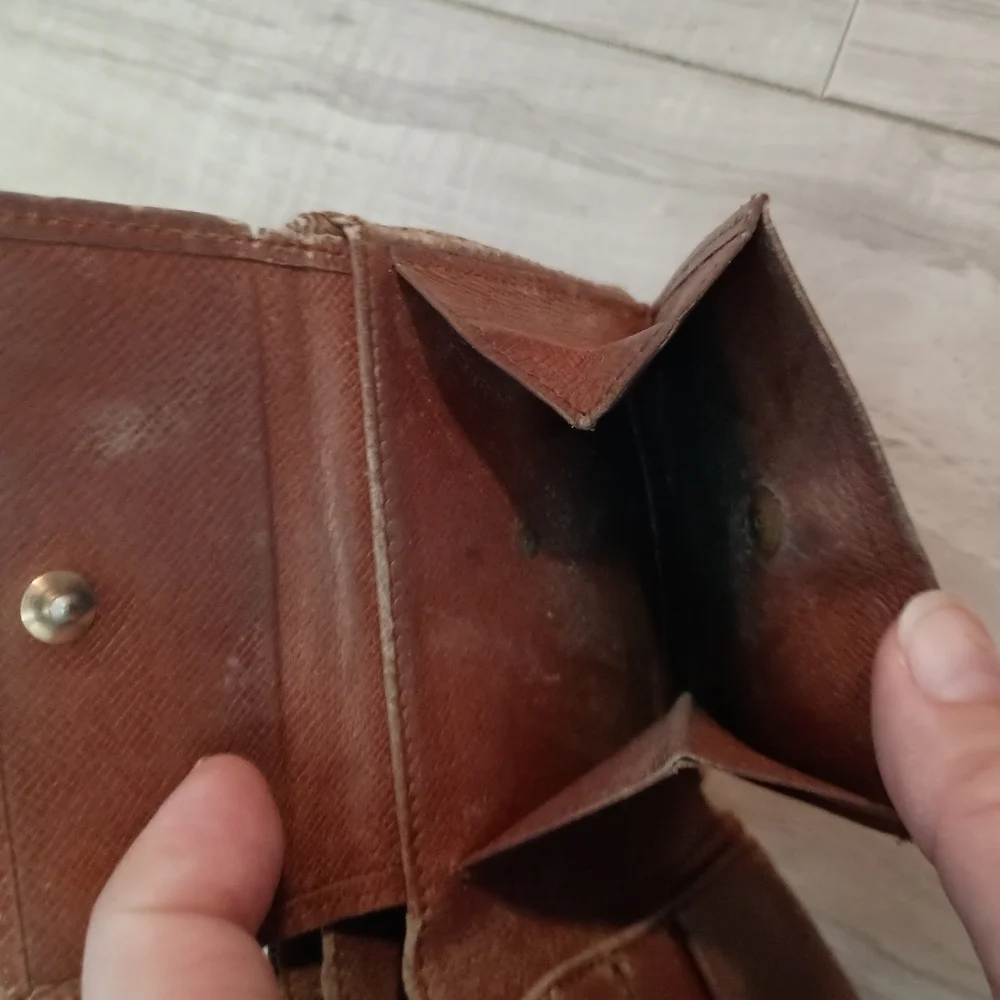 Louis Vuitton Monogram Bifold Wallet Men’s